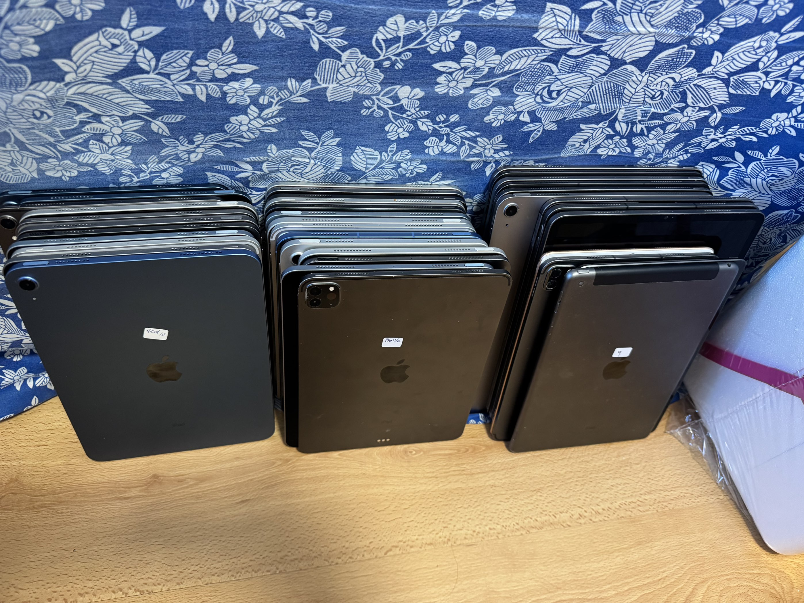 二手闲置✨iPad Pro 12.9寸 256G大屏平板 - 海盗市场